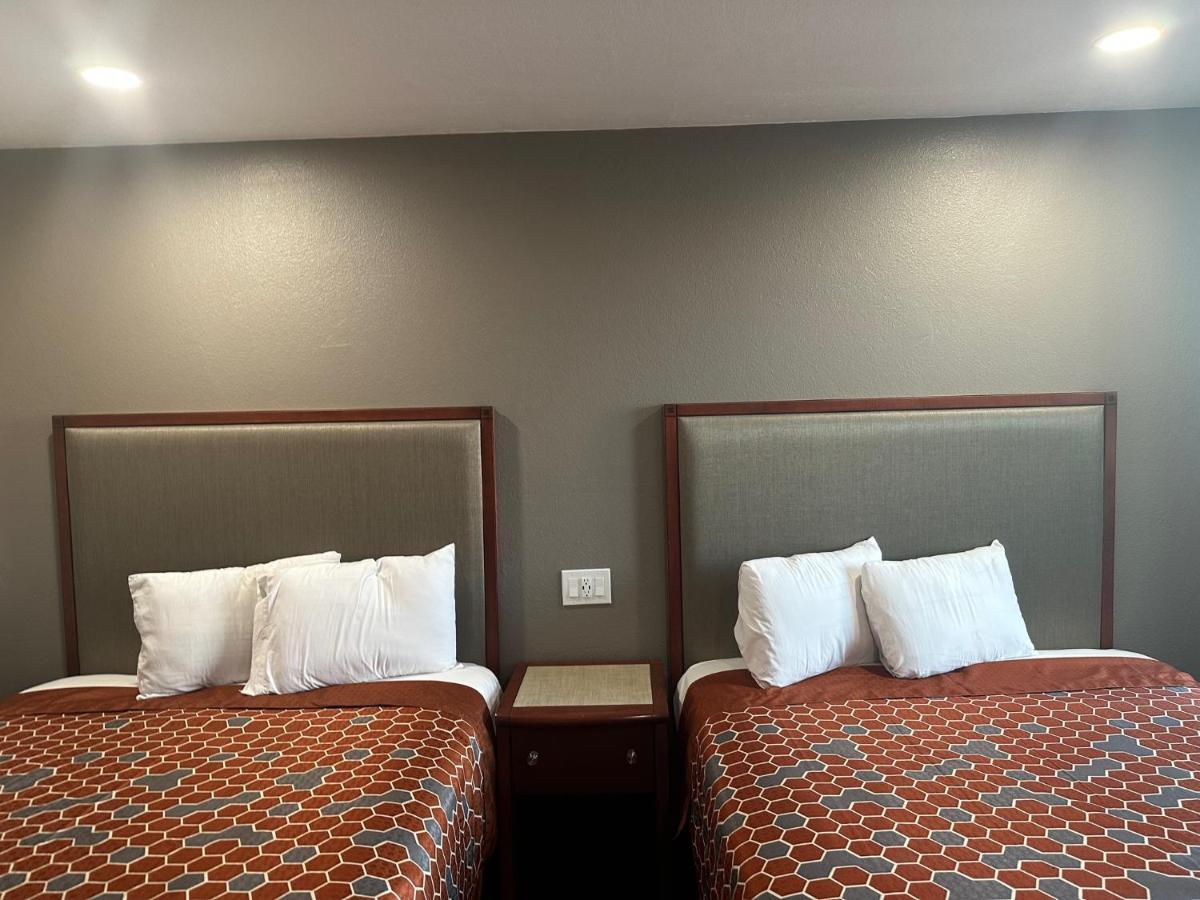 Royal Motel Трейси Экстерьер фото